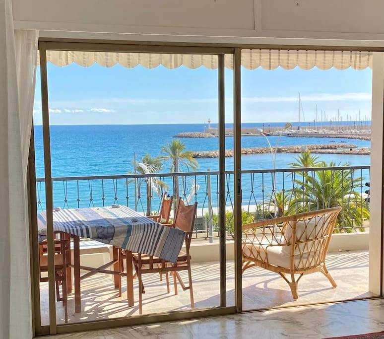 Le Garavan-Vue Mer-Plage-Clim-Terrasse Мантон Екстер'єр фото